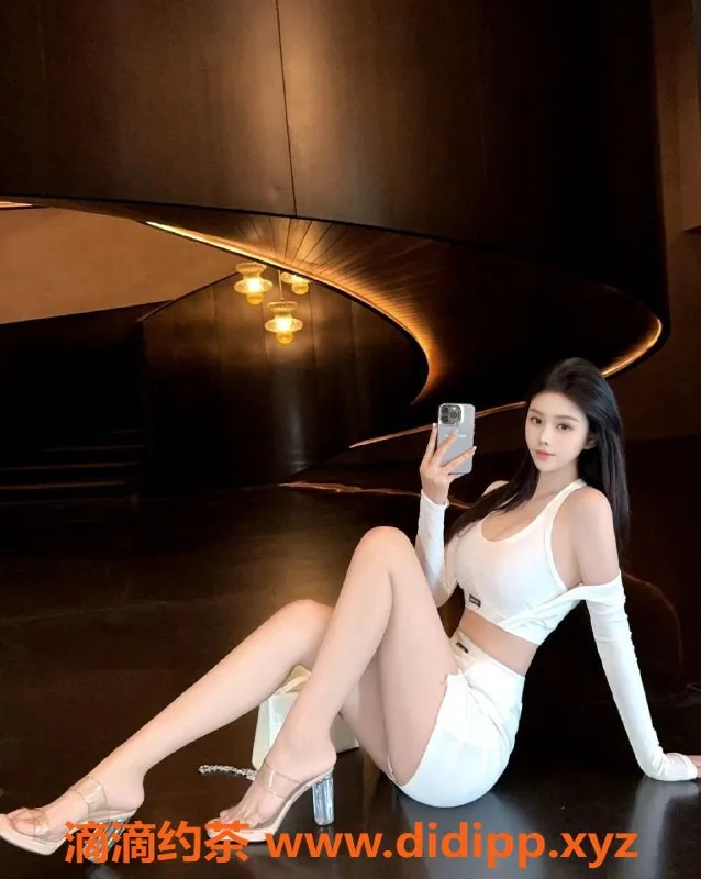 上海spa会所-徐汇洛洛，身高170、体重50，服务多样，价格亲民