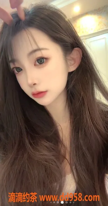 沈阳楼凤-小魔女琳琳：颜值9.68，身材超赞，1000元服务