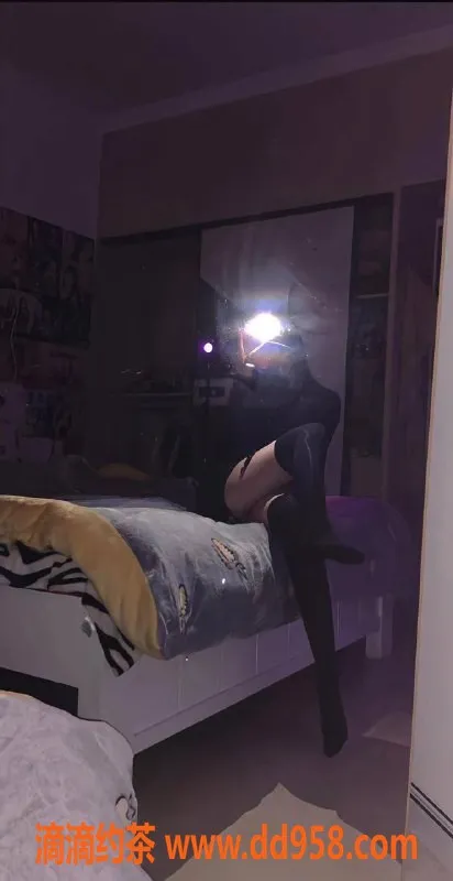 沈阳楼凤-小魔女琳琳：颜值9.68，身材超赞，1000元服务