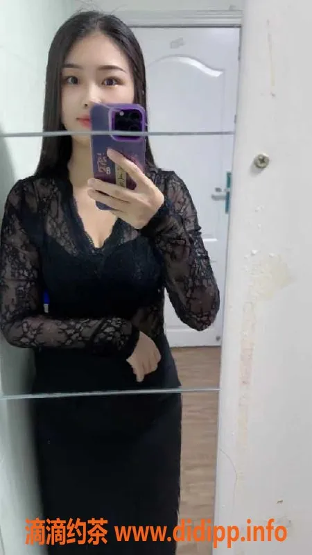 深圳楼凤-龙岗清纯嫩妹小昭，20岁163cm，48kg超值服务