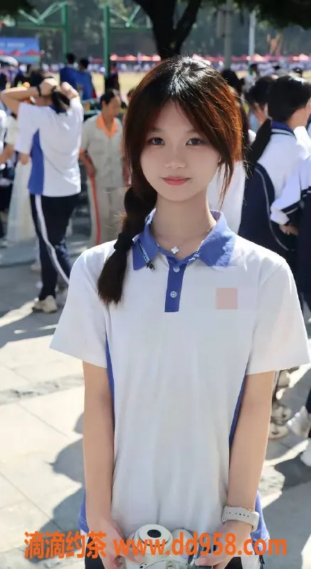 杭州楼凤-甜美可爱165cm新生，价格实惠，期待哥哥们光临