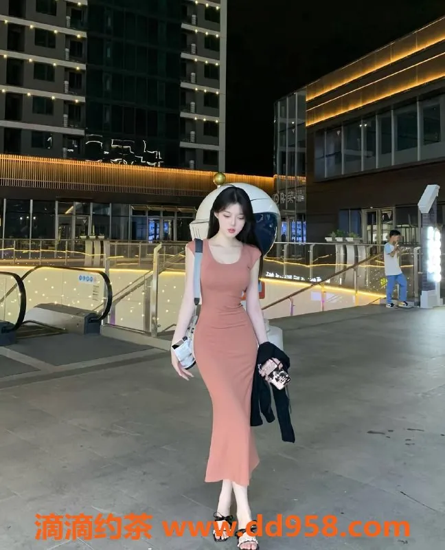 杭州上门服务-滨江鼓鼓课表，22岁，167cm，53kg，服务多样