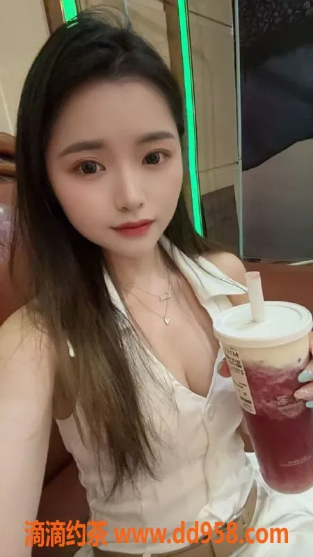 常州楼凤资源信息,武进巧巧，165cm嫩妹，600元陪浴服务