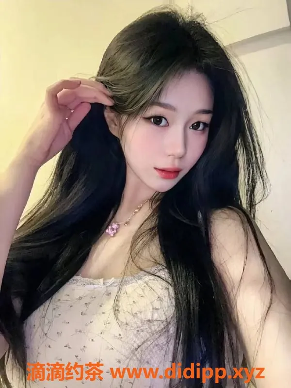 深圳楼凤-罗湖嫩妹珊珊，168身高C罩杯，舌吻服务