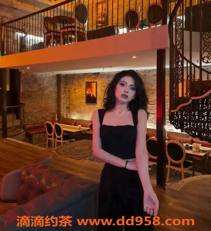 常州楼凤-武进中欧混血大洋马，170厘米D罩杯