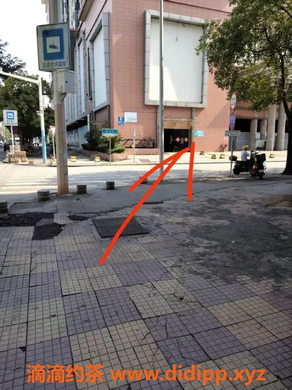 中山楼凤-中山西区优质服务，一位魅力妩媚师