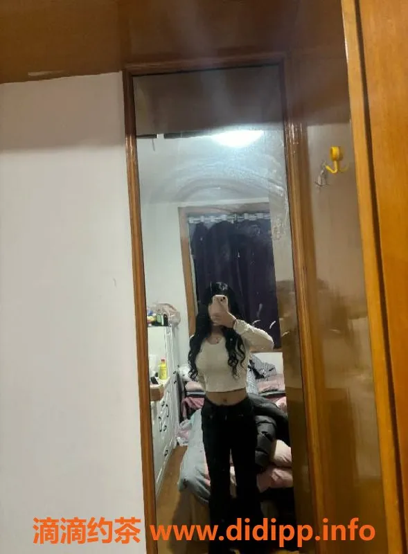 中山楼凤资源信息,中山东升嫩妹上门服务，350快餐460洗吹