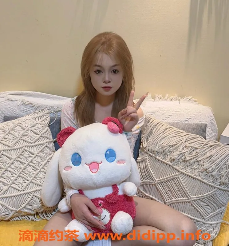 南昌上门服务-西湖嫩妹珊珊，166cm 47kg 18岁诱惑服务