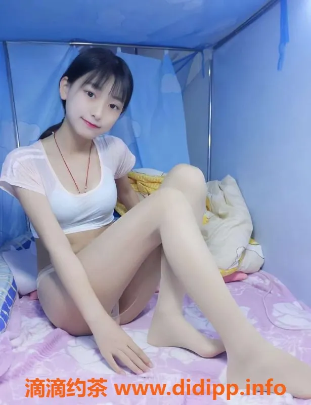 广州楼凤资源信息,广州天河灵儿，21岁身高164，诱惑等你来享受！