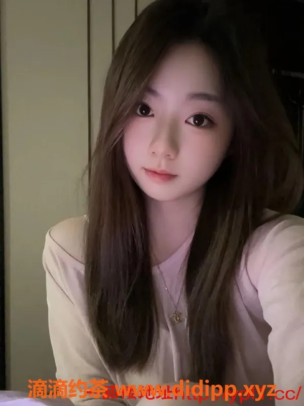 常州楼凤资源信息,常州天宁区22岁小姐姐，身材火辣，服务多样