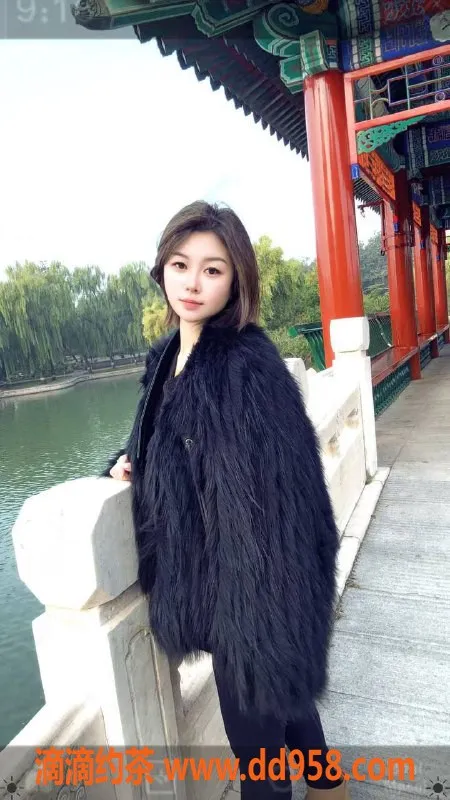 北京楼凤-北京方庄李倩，26岁，身高162体重98，茶费8