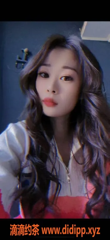 北京楼凤-丰台首经贸珊珊，26岁162cm，茶费8