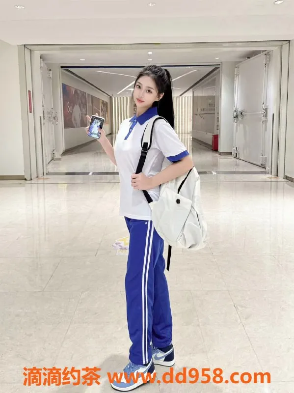 赣州楼凤-高端校妹倩倩，165cm清纯可爱，800元全套服务！