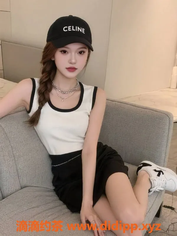 成都楼凤-武侯区嫩妹云朵，颜值9.5，服务8.0