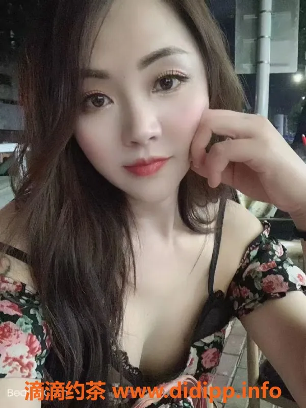 中山楼凤-中山西区三位美女 价位合理服务好