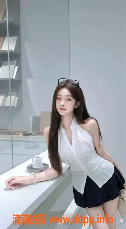 中山楼凤-中山古镇00后美女，快餐300元，洗吹做400元