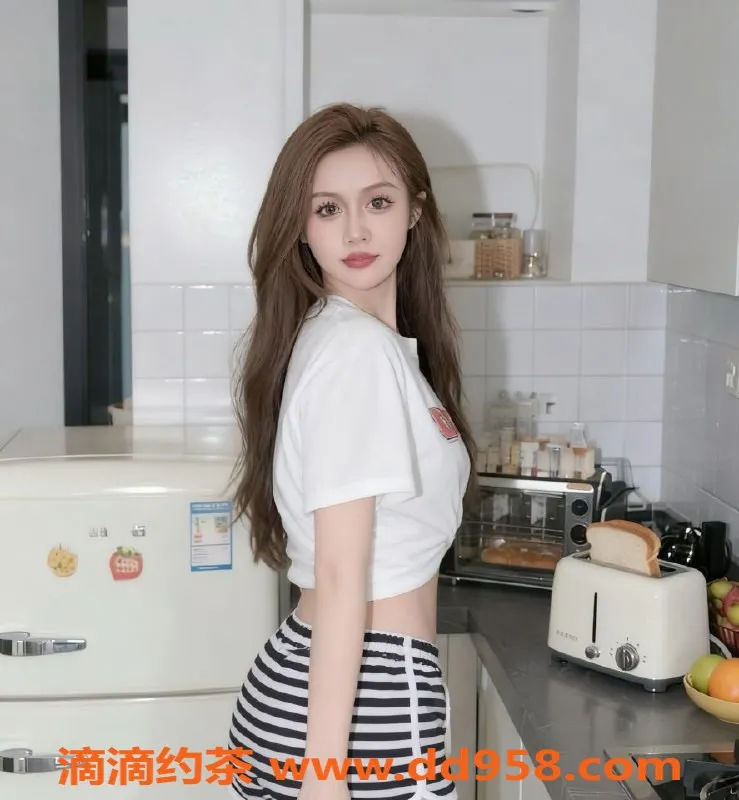 无锡楼凤资源信息,惠山区高颜值探花艾丽萨，丝袜制服诱惑