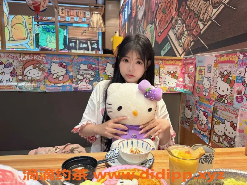 南昌楼凤-西湖小蛋糕22岁诱惑女神，身高163cm，服务多样