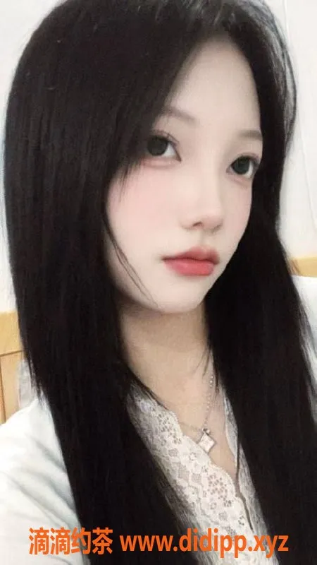 东莞楼凤-东城小白，纯天然白虎，700元起服务！