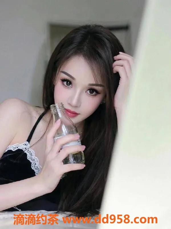 惠州楼凤-川妹林婉儿 24岁 165cm 52kg 36D 热情服务