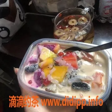 无锡楼凤资源信息,少少，身高165，体重48，胸围88，服务多样