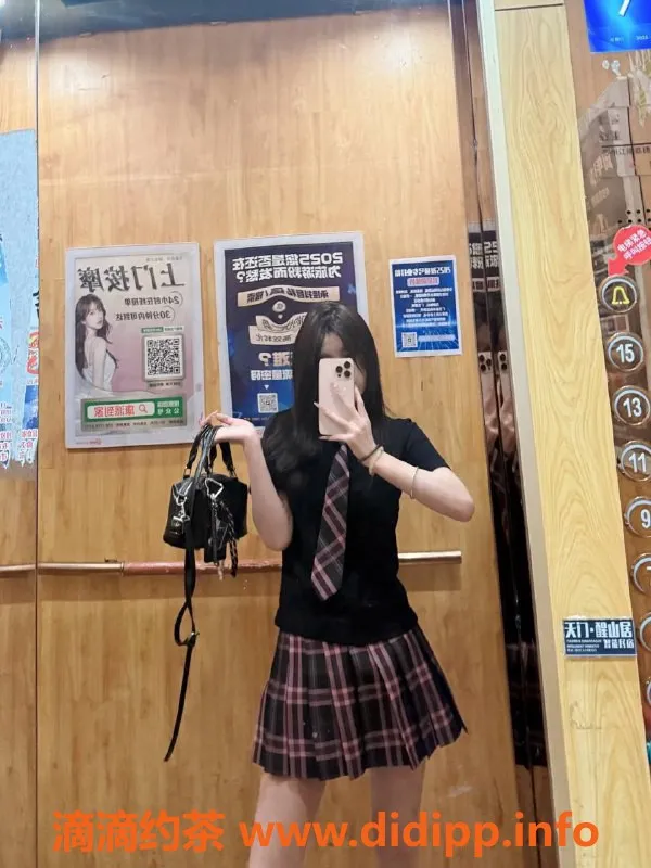 绍兴楼凤-越城区美式性感模特，170高，34C胸围，超值服务