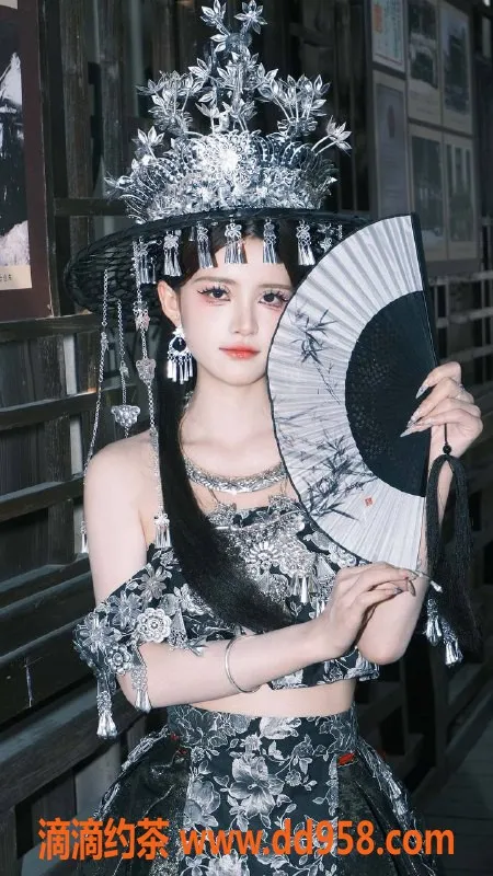 绍兴楼凤-越城区美式性感模特，170高，34C胸围，超值服务