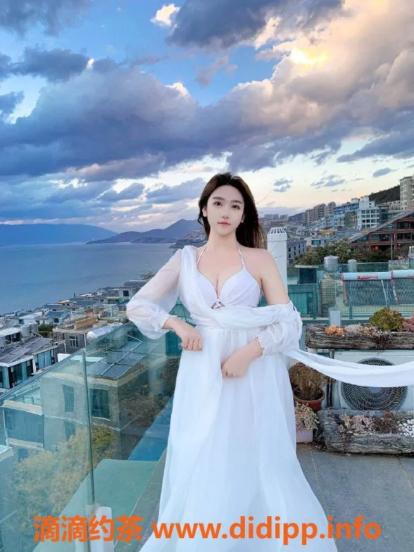 深圳楼凤-深圳罗湖伊伊，2000元体验绝佳服务