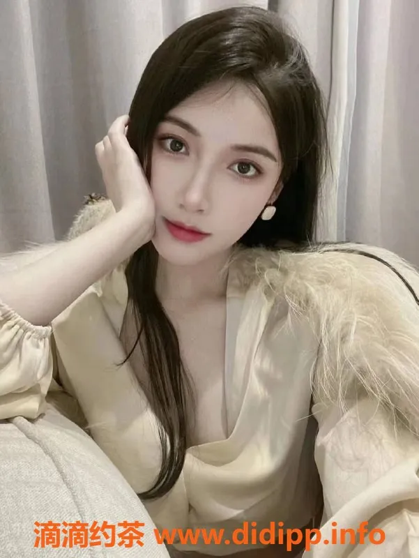 无锡楼凤-滨湖美艳嫩妹，69胸推，激情服务等你来体验