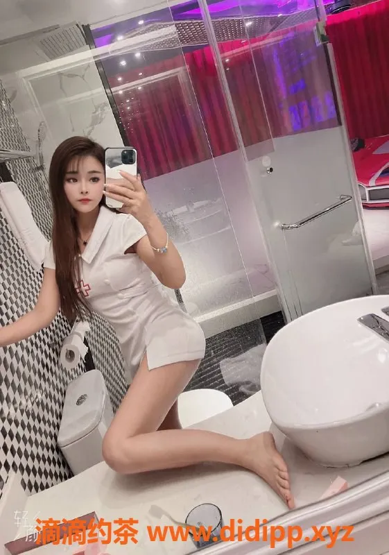 广州楼凤-天河小爱，课费800，服务超棒！