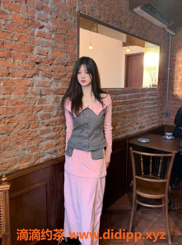 广州楼凤资源信息,天河高颜值小A，166cm 21岁美女仅6米