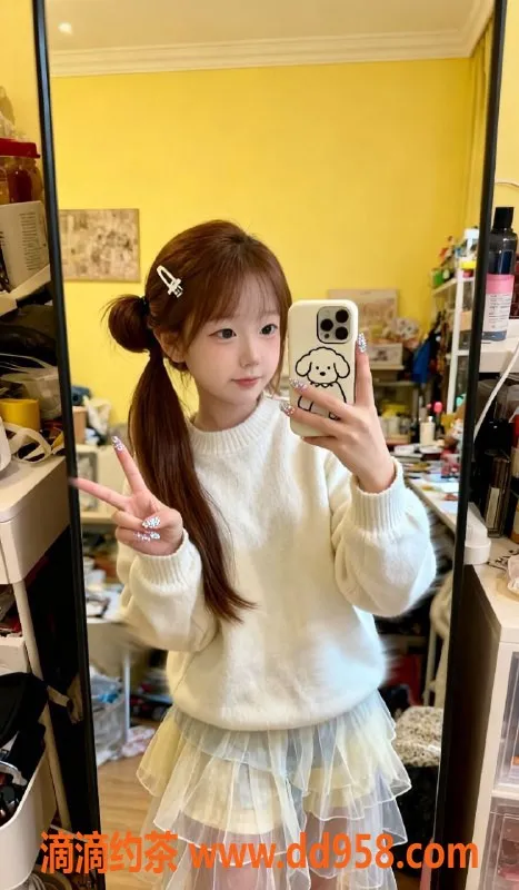 常州楼凤-武进巨乳梦梦，160高90重，860元多种服务！