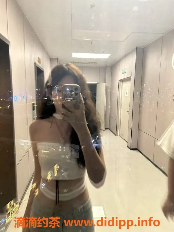 无锡楼凤-新区中邦拉普达173大长腿嫩妹