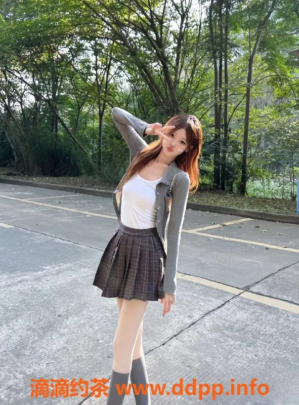 无锡楼凤资源信息,锡山校花空降！三点环游，69胸推等你体验