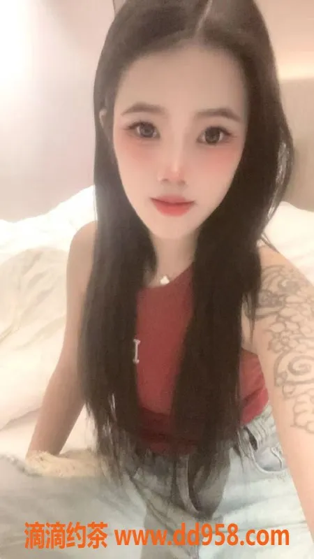 无锡楼凤-惠山梦享城04嫩妹，600元享受接吻与陪浴