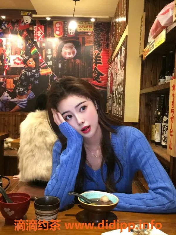 无锡楼凤-江阴嫩妹少女，长腿诱惑陪浴