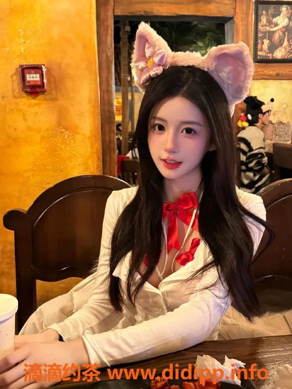 无锡外围-梁溪白金汉爵女神服务，三点粉白皙