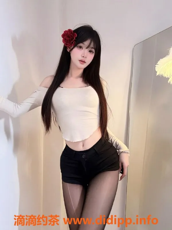 无锡楼凤-梁溪顶级熊女神 E罩杯调情服务