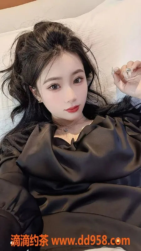 无锡楼凤-滨湖04极品少女，制服丝袜热情服务