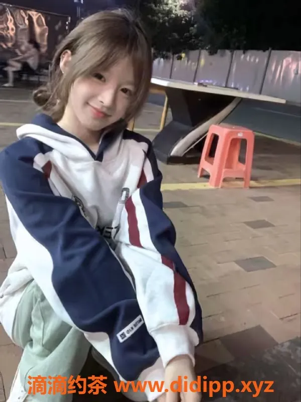 无锡楼凤-梁溪东岭06极品少女，白皙水嫩