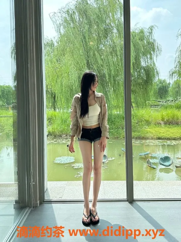 无锡楼凤资源信息,梁溪大长腿粉嫩小女友，172身高超满足