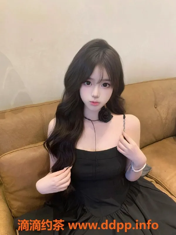 无锡楼凤-梁溪极品少女，白皙肤色，冰火两重天