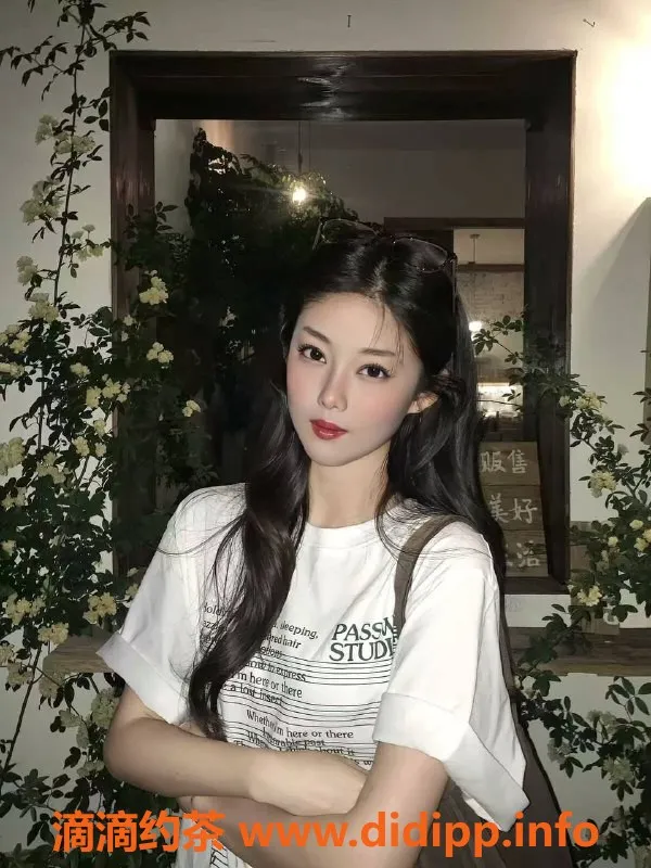 中山楼凤资源信息,东凤快餐300元，洗吹做服务体验