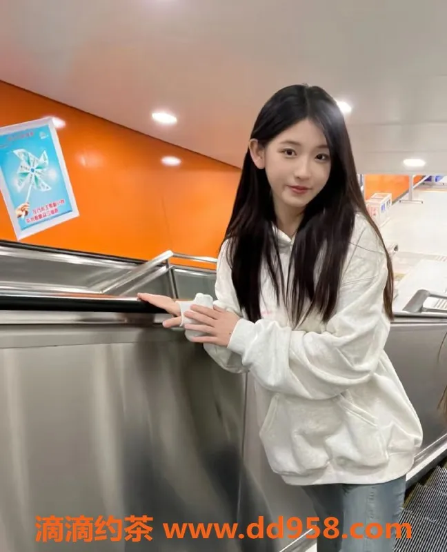 无锡楼凤资源信息,锡山长泰御园嫩妹，69口爆超满足