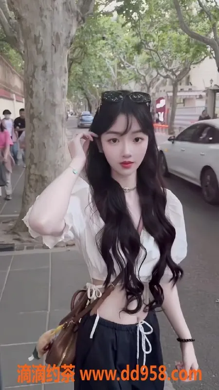 无锡楼凤-梁溪东岭03大圈陪浴，肤白可调情