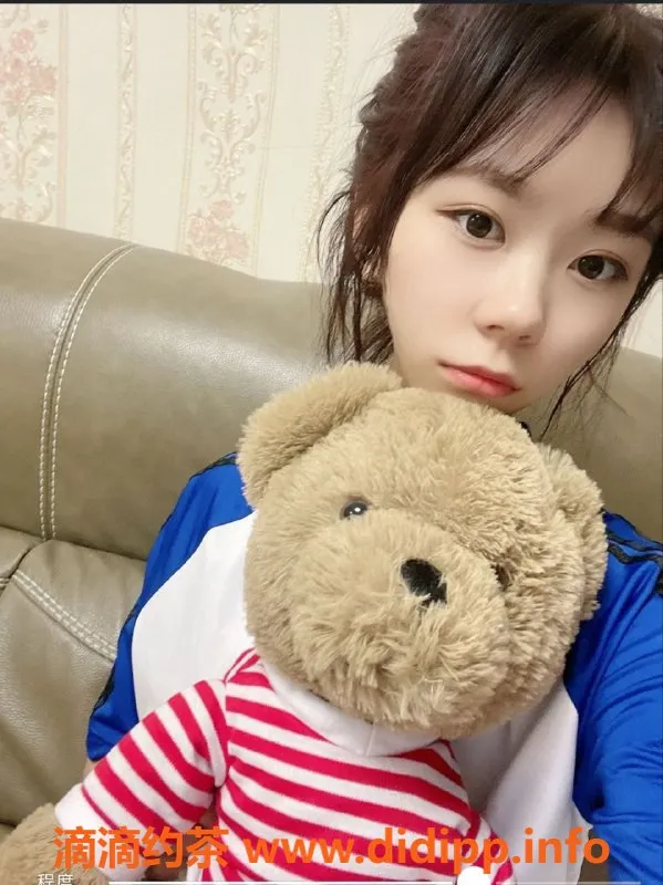 无锡楼凤-锡山大学生03，可舌吻陪浴，天然D