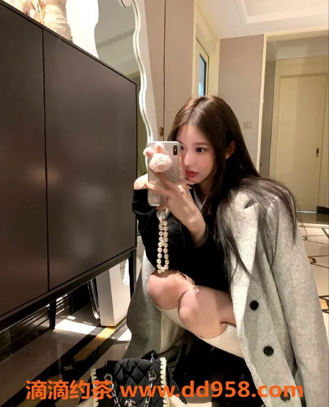 无锡楼凤-锡山06极品少女 初下海三点粉皮肤雪白