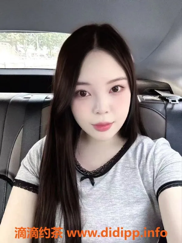 杭州楼凤资源信息,上城19岁160cm可爱妹子，身材诱人服务多样