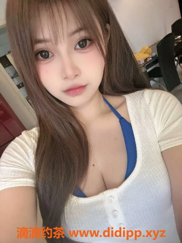 无锡楼凤-滨湖05超嫩少女，天然D，69调情服务！