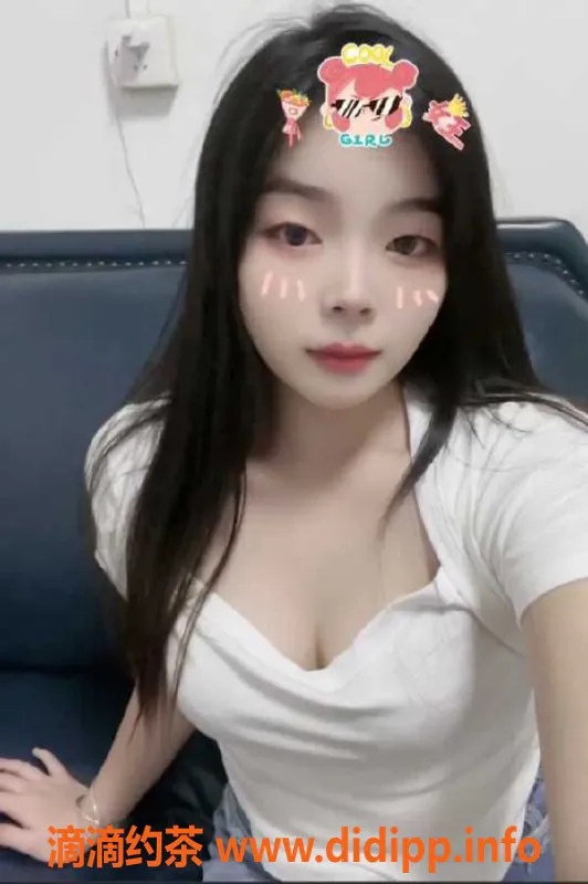 广州楼凤-天河曼曼：28岁165cm，39C美臀，火热服务等你体验